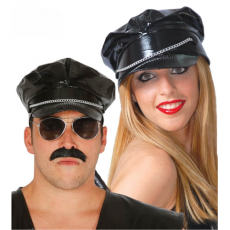 Čierna vinylová čiapka