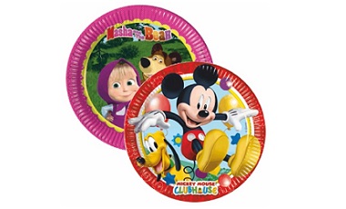 Tányérok és Popcorn dobozok